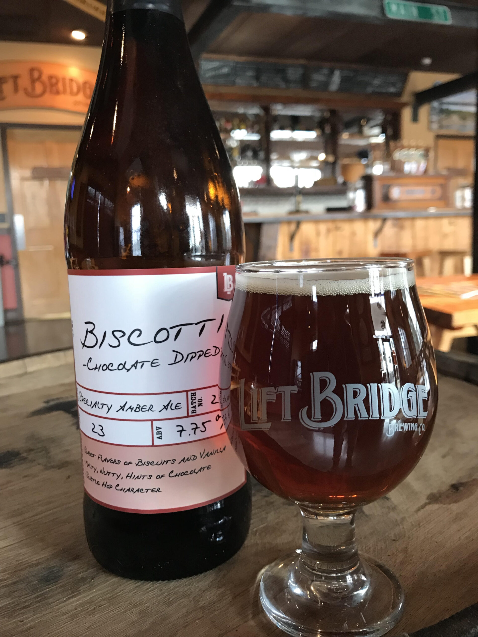 Biscotti – Chocolate Dipped